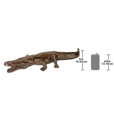 Design Toscano Prowling Alligator Cast Bronze Garden Statue AS21592